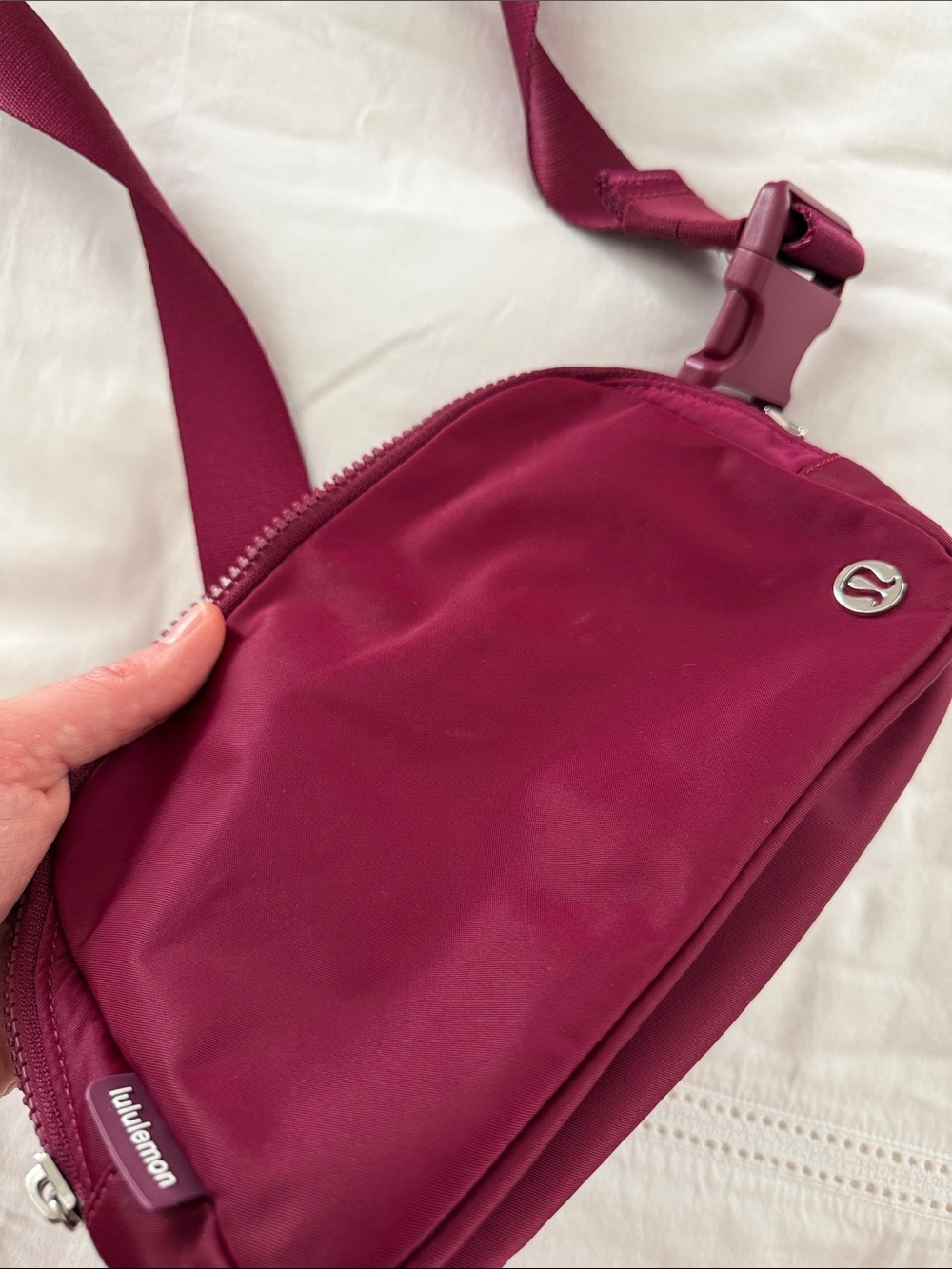 lululemon athletica Deep Berry Crossbody Belt Bag - Picture 4 of 6